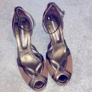 Donald J. Pliner pep toe pin up wedge bronze heel size 9.5